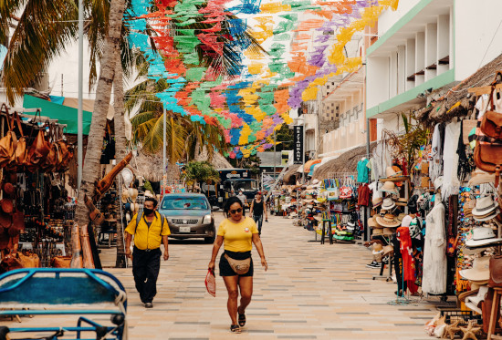 downtown Cancun market